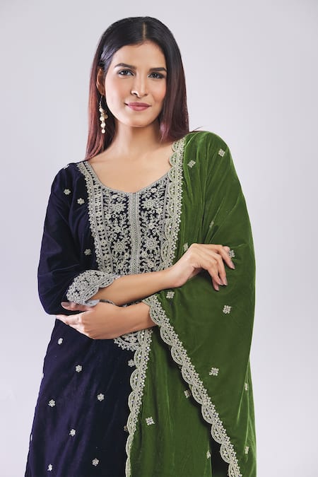 Samyukta Singhania_Navy Velvet Sequins, Embroidery Round Neck Blue Kurta Set With Dupatta _at_Aza_Fashions