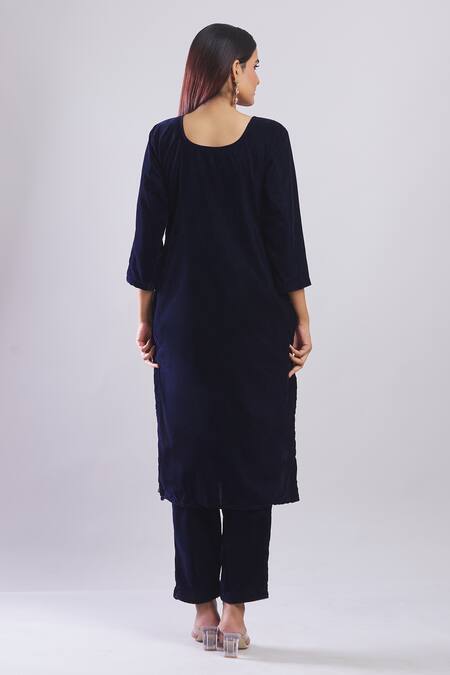 Shop Samyukta Singhania Navy Velvet Embroidery Round Neck Blue Kurta Set With Dupatta at Aza Fashions Shop_Samyukta Singhania_Navy Velvet Embroidery Round Neck Blue Kurta Set With Dupatta _at_Aza_Fashions