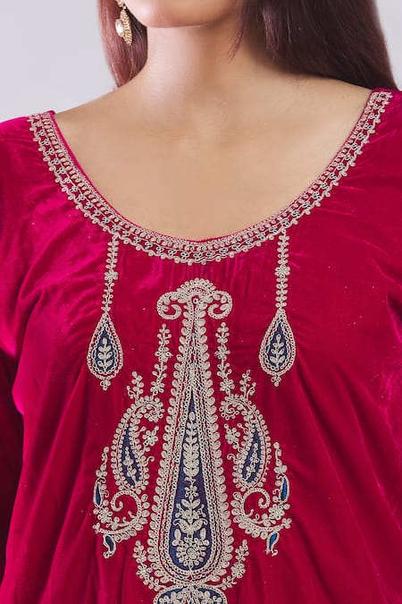 Shop_Samyukta Singhania_Pink Velvet Embroidery, Sequins Round Neck Magenta Kurta Set With Dupatta _Online_at_Aza_Fashions