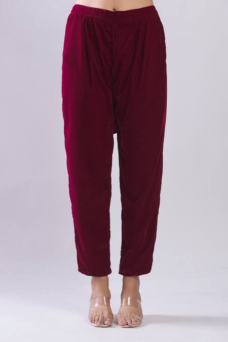 Buy Samyukta Singhania Maroon Velvet Embroidery V-neck Heavy Kurta Set Online at Aza Fashions Buy_Samyukta Singhania_Maroon Velvet Embroidery V-neck Heavy Kurta Set _Online_at_Aza_Fashions