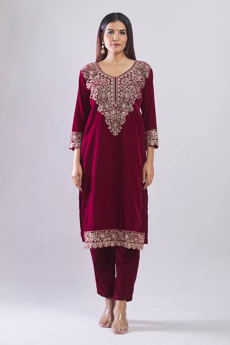 Shop Samyukta Singhania Maroon Velvet Embroidery V-neck Heavy Kurta Set Online at Aza Fashions Shop_Samyukta Singhania_Maroon Velvet Embroidery V-neck Heavy Kurta Set _Online_at_Aza_Fashions