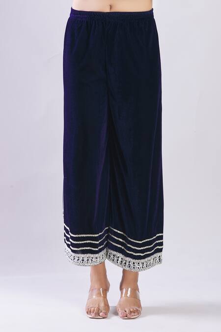 Buy_Naintara Bajaj_Navy Velvet Embroidery, Gota Patti Round Neck Kurta Set _Online_at_Aza_Fashions