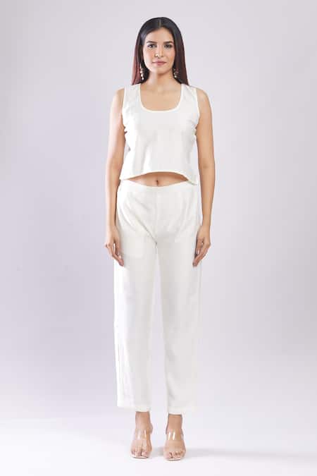 Buy_Samyukta Singhania_Cream Silk, Georgette Embroidery V-neck Chikankari Kurta And Trouser Set _Online_at_Aza_Fashions