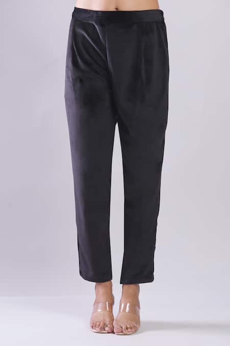 Buy_Naintara Bajaj_Black Velvet Embroidery Mandarin Collar Kurta Set With Long Shrug _Online_at_Aza_Fashions