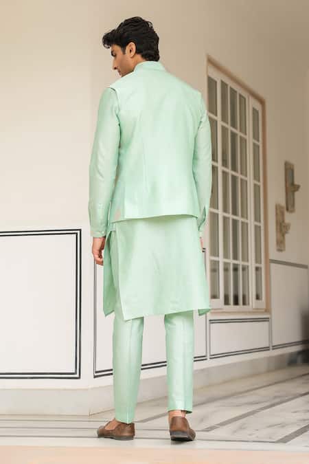 Label Niti Bothra Geometric Threadwork Mint Green Bandi 