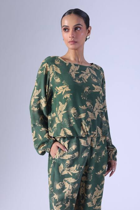 Buy_Klad_Green Mohair, Crepe Round Neck Beetle Print Jogger Set_Online_at_Aza_Fashions
