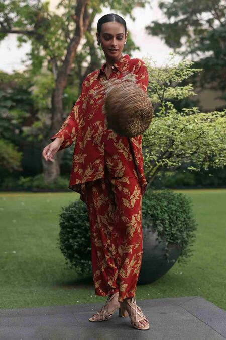 Shop_Klad_Beetle Print Red Shirt_Online_at_Aza_Fashions