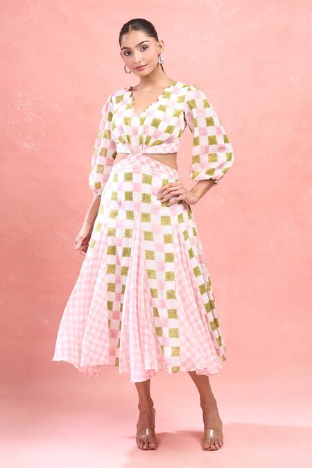 Buy_Taro_Multi Color Cotton V-neck Gardenia Gingham Midi Dress