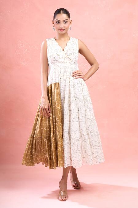 Taro White Cotton V-neck Scalloped V Confetti Dot Midi Dress Online at Aza Fashions Taro_White Cotton V-neck Scalloped V Confetti Dot Midi Dress_Online_at_Aza_Fashions