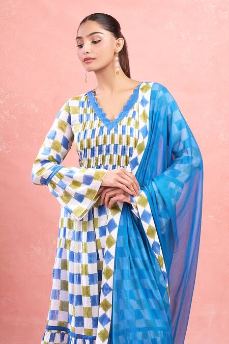 Taro_Multi Color Cotton V-neck Cloudburst Plaid Kurta Set_at_Aza_Fashions