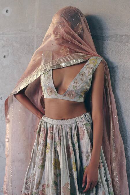 Label Nimbus_Silver Tissue, Organza Beads, Zari V-neck Hand Embroidered Lehenga Set _Online_at_Aza_Fashions