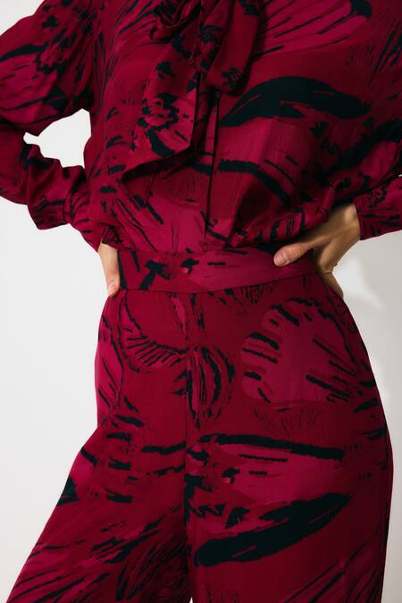 Koai_Pink Muslin, Cotton Floral Bow Hot Pants _at_Aza_Fashions