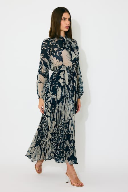 Buy Koai Blue Georgette Floral Crinkled Midi Skirt Online at Aza Fashions Buy_Koai_Blue Georgette Floral Crinkled Midi Skirt _Online_at_Aza_Fashions