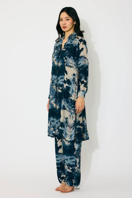 Koai Blue Muslin, Cotton, Silk Collared Toile Print Long Shirt Set Online at Aza Fashions Koai_Blue Muslin, Cotton, Silk Collared Toile Print Long Shirt Set _Online_at_Aza_Fashions
