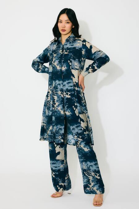 Shop Koai Blue Muslin, Cotton, Silk Collared Toile Print Long Shirt Set Online at Aza Fashions Shop_Koai_Blue Muslin, Cotton, Silk Collared Toile Print Long Shirt Set _Online_at_Aza_Fashions