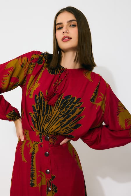 Buy_Koai_Red Muslin, Silk Round Neck Floral Cotton Top _Online_at_Aza_Fashions