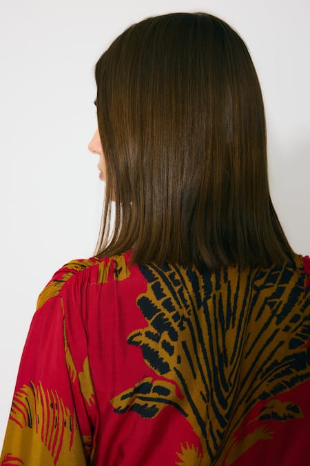 Shop_Koai_Red Muslin, Silk Round Neck Floral Cotton Top _Online_at_Aza_Fashions