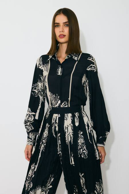 Koai_Black Muslin, Cotton, Silk Collared Floral Print Designer Shirt _Online_at_Aza_Fashions