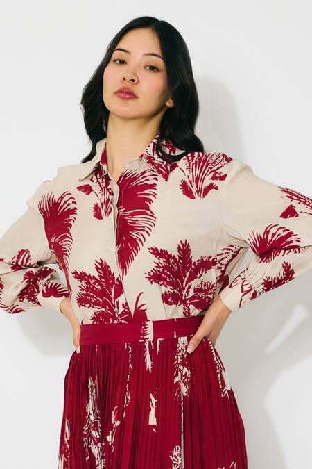 Buy Koai Beige Muslin, Cotton Collared Floral Print Silk Shirt Online at Aza Fashions Buy_Koai_Beige Muslin, Cotton Collared Floral Print Silk Shirt _Online_at_Aza_Fashions