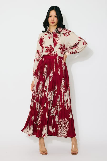 Koai Red Muslin, Cotton, Silk Floral Crinkled Midi Skirt Online at Aza Fashions Koai_Red Muslin, Cotton, Silk Floral Crinkled Midi Skirt _Online_at_Aza_Fashions