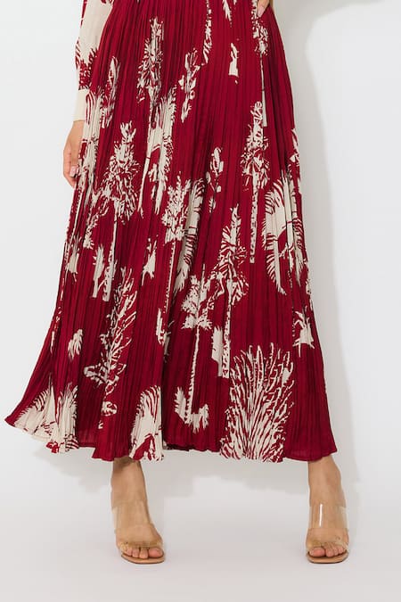 Buy Koai Red Muslin, Cotton, Silk Floral Crinkled Midi Skirt Online at Aza Fashions Buy_Koai_Red Muslin, Cotton, Silk Floral Crinkled Midi Skirt _Online_at_Aza_Fashions
