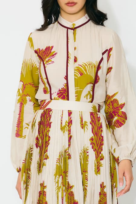 Shop Koai Beige Muslin, Cotton, Silk Collared Floral Top Online at Aza Fashions Shop_Koai_Beige Muslin, Cotton, Silk Collared Floral Top _Online_at_Aza_Fashions