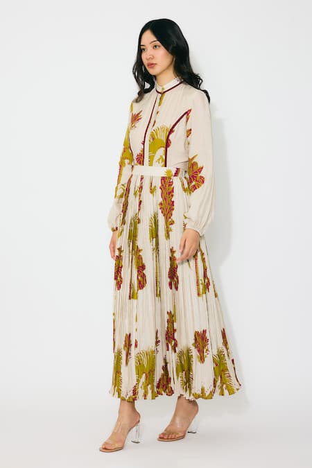 Buy Koai Beige Muslin, Cotton Floral Crinkled Midi Skirt Online at Aza Fashions Buy_Koai_Beige Muslin, Cotton Floral Crinkled Midi Skirt _Online_at_Aza_Fashions