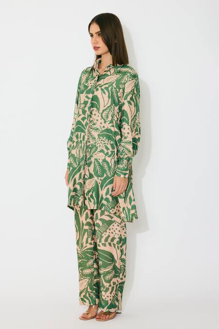 Koai Peach Muslin, Cotton, Silk Floral Print Pants Online at Aza Fashions Koai_Peach Muslin, Cotton, Silk Floral Print Pants _Online_at_Aza_Fashions