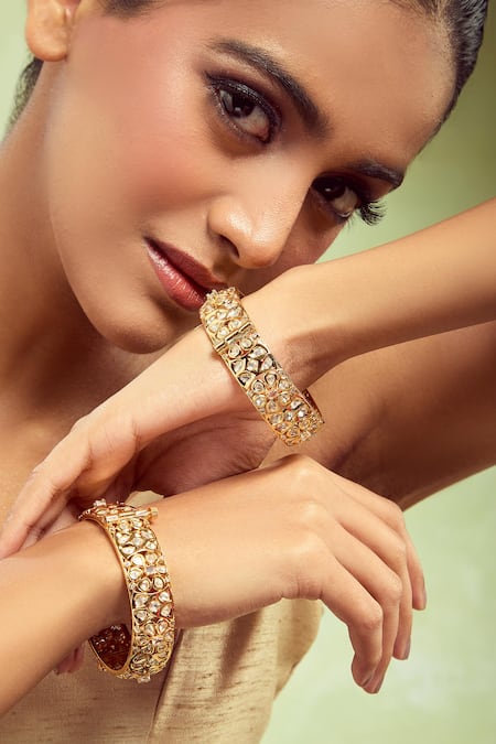 Buy Nazaakat By Samara Singh Gold Plated Crystals Cutwork Bangle Set Online at Aza Fashions Buy_Nazaakat By Samara Singh_Gold Plated Crystals Cutwork Bangle Set _Online_at_Aza_Fashions