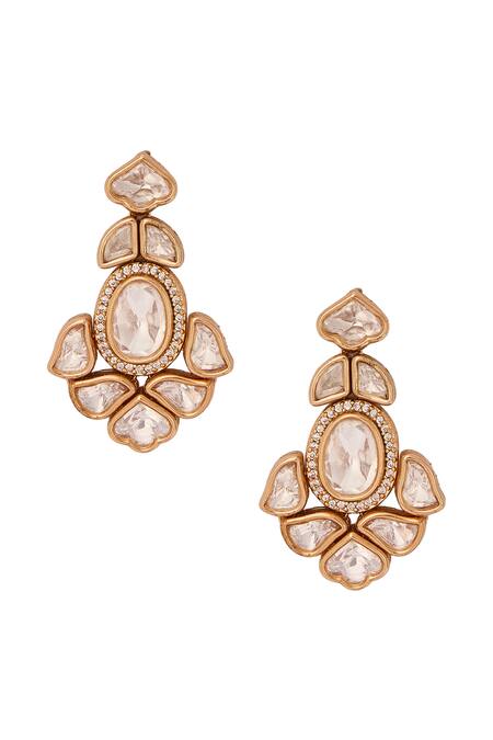 Nazaakat By Samara Singh White Stones Traditional Gold Plated Jewellery Set at Aza Fashions Nazaakat By Samara Singh_White Stones Traditional Gold Plated Jewellery Set_at_Aza_Fashions