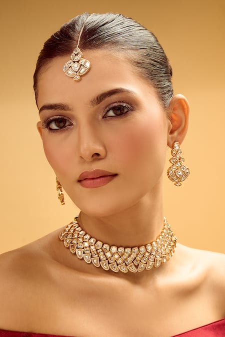 Samyukta Singhania Gold & White Stone Embellished Jewellery Set 