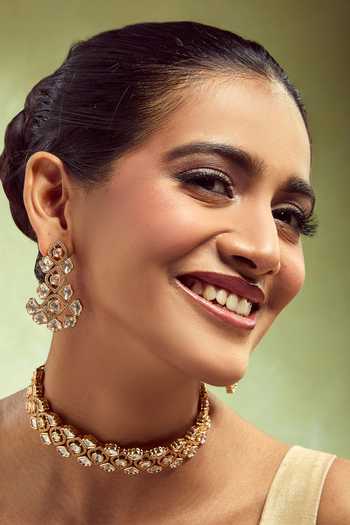 Buy Nazaakat By Samara Singh Gold Plated And White Embellished Jewellery Set Buy_Nazaakat By Samara Singh_Gold Plated And White Embellished Jewellery Set