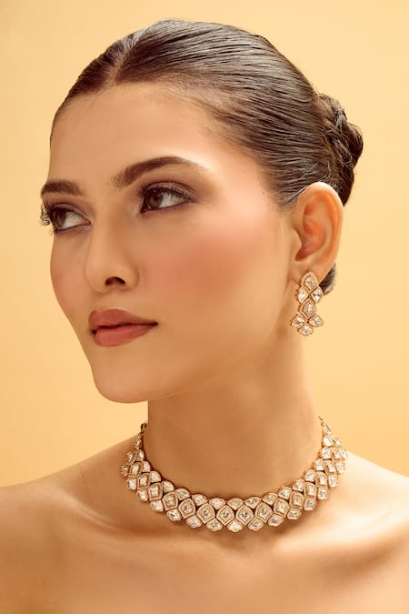 Nazaakat By Samara Singh Gold Plated Stones And White Embellished Jewellery Set 