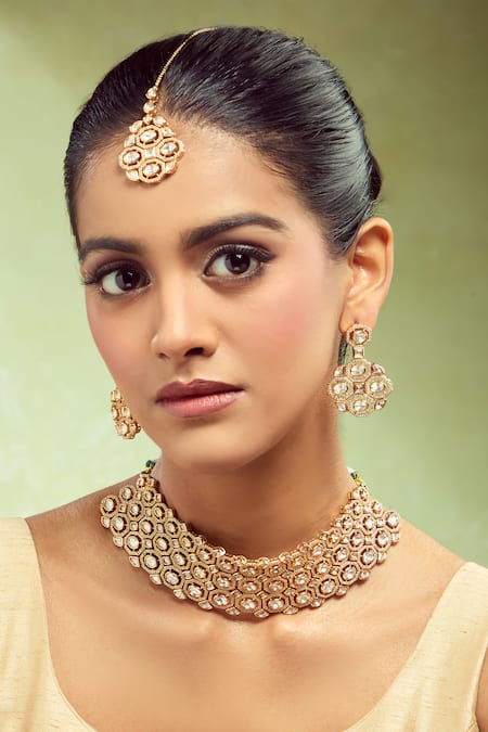 Buy Nazaakat By Samara Singh White Stones Gold And Brass Jewellery Set Buy_Nazaakat By Samara Singh_White Stones Gold And Brass Jewellery Set