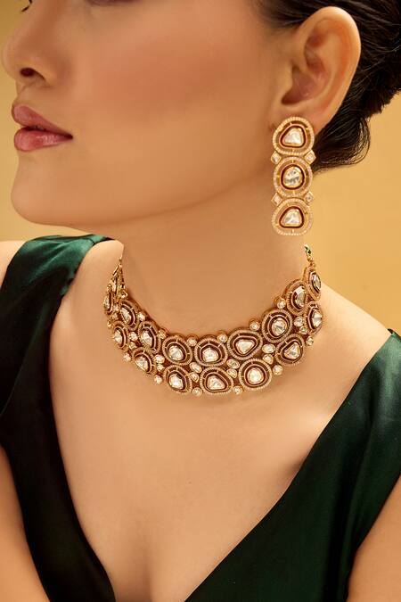 Buy Nazaakat By Samara Singh Red Stones And Gold Jewellery Set Online at Aza Fashions Buy_Nazaakat By Samara Singh_Red Stones And Gold Jewellery Set _Online_at_Aza_Fashions