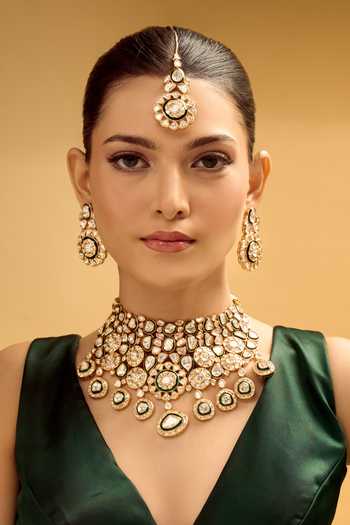 Nazaakat By Samara Singh_Green Stones And Gold Brass Jewellery Set _at_Aza_Fashions