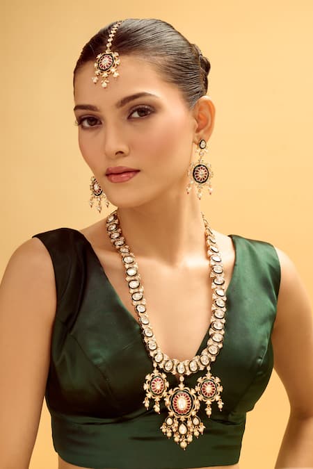 Samyukta Singhania Gold & Red Jewellery Set 