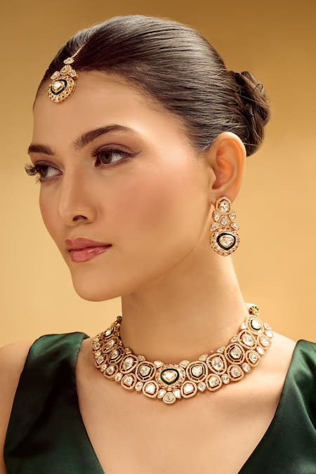 Shop_Nazaakat By Samara Singh_Green Traditional And Ruby Jewellery Set 