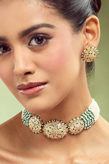 Buy_Nazaakat By Samara Singh_Cream Stones Creme And Green Beaded Jewellery Set 