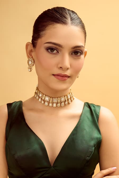 Samyukta Singhania Gold Plated Necklace & Earring Set 