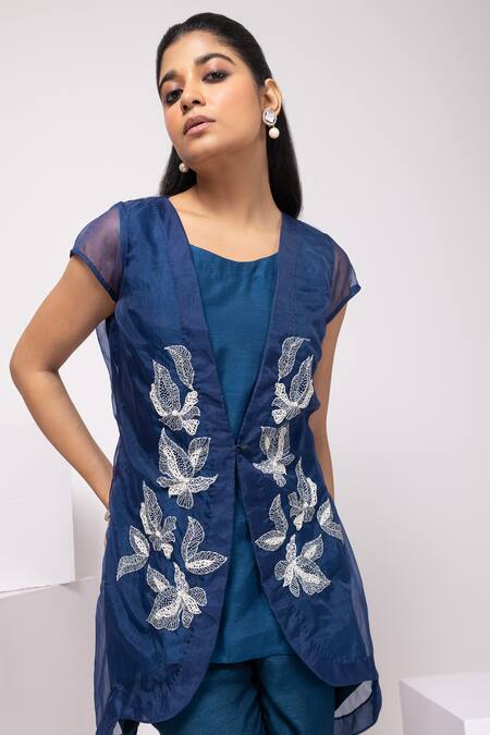 Shop Smriti By Anju Agarwal Navy Silk Embroidery Round , Open Midnight Leaf Co-ord Set Online at Aza Fashions Shop_Smriti By Anju Agarwal_Navy Silk Embroidery Round , Open Midnight Leaf Co-ord Set _Online_at_Aza_Fashions