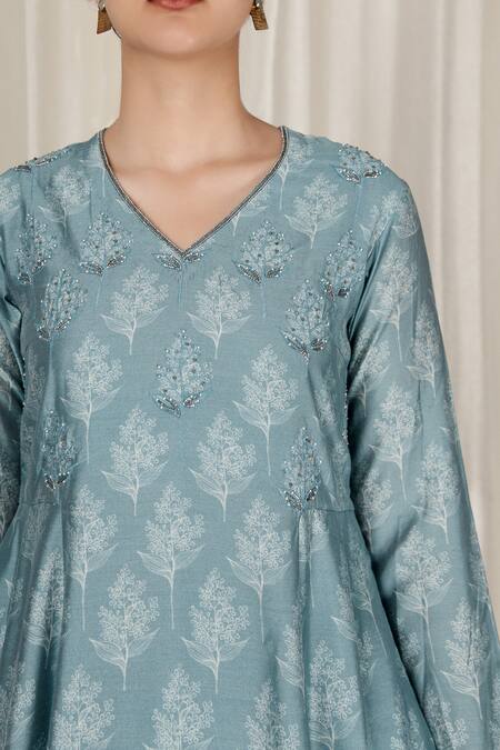 Aharin India Blue Chanderi Embroidery V-neck Flared Kurta Set at Aza Fashions Aharin India_Blue Chanderi Embroidery V-neck Flared Kurta Set _at_Aza_Fashions