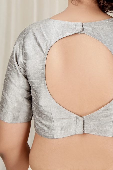 Buy_Aharin India_Gray Silk, Organza Embroidery V-neck Grey Printed Saree Set 