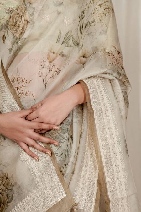 Shop_Aharin India_Green Silk, Organza, Brocade Embroidery Floral Printed Saree With Blouse _Online_at_Aza_Fashions