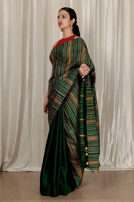 Shop_Aharin India_Green Silk Tassels Halter Neck Block Printed Saree With Red Blouse _Online_at_Aza_Fashions