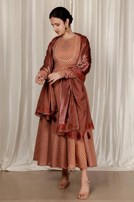 Buy_Aharin India_Pink Chanderi, Satin Embroidery Round Neck Onion Anarkali Set _Online_at_Aza_Fashions