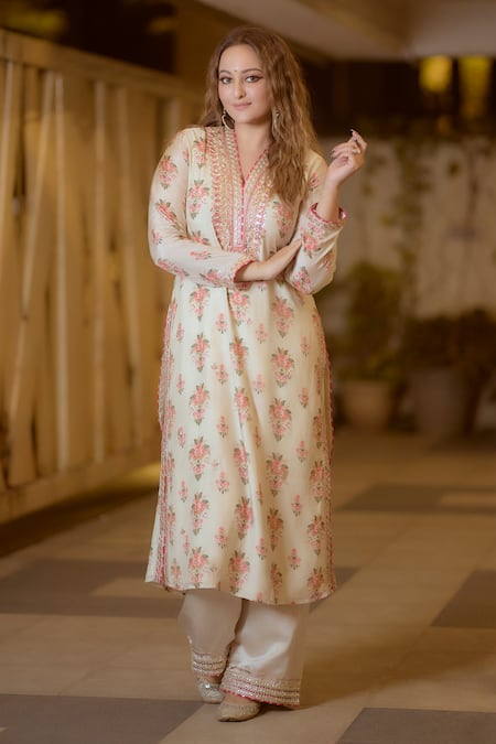 Gopi Vaid Floral Embroidered Tunic & Palazzo Set 