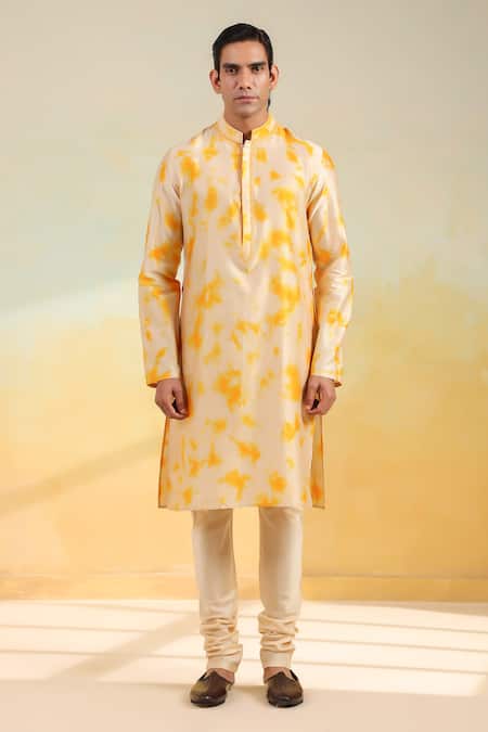 Buy_Label Niti Bothra_Beige Chanderi Silk Embroidery Hand Dyed Shibori Kurta Set _Online_at_Aza_Fashions