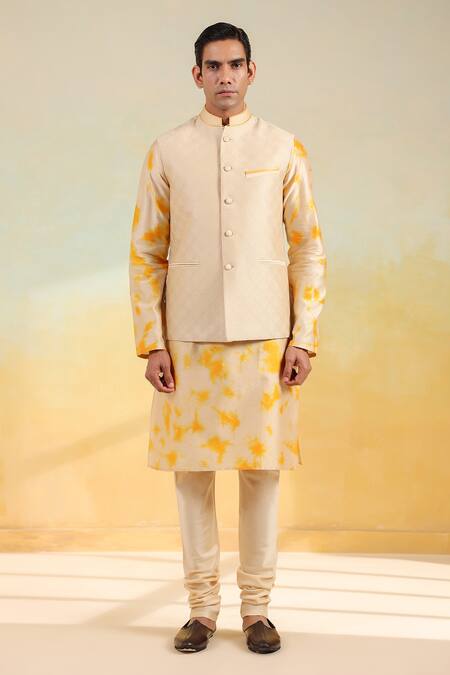 Label Niti Bothra_Beige Silk, Silk, Embroidery Hand Dyed Shibori Bundi Set _Online_at_Aza_Fashions