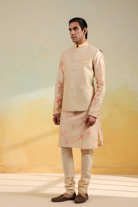 Buy_Label Niti Bothra_Beige , , Embroidery And Pink Shibori Bundi Set _Online_at_Aza_Fashions